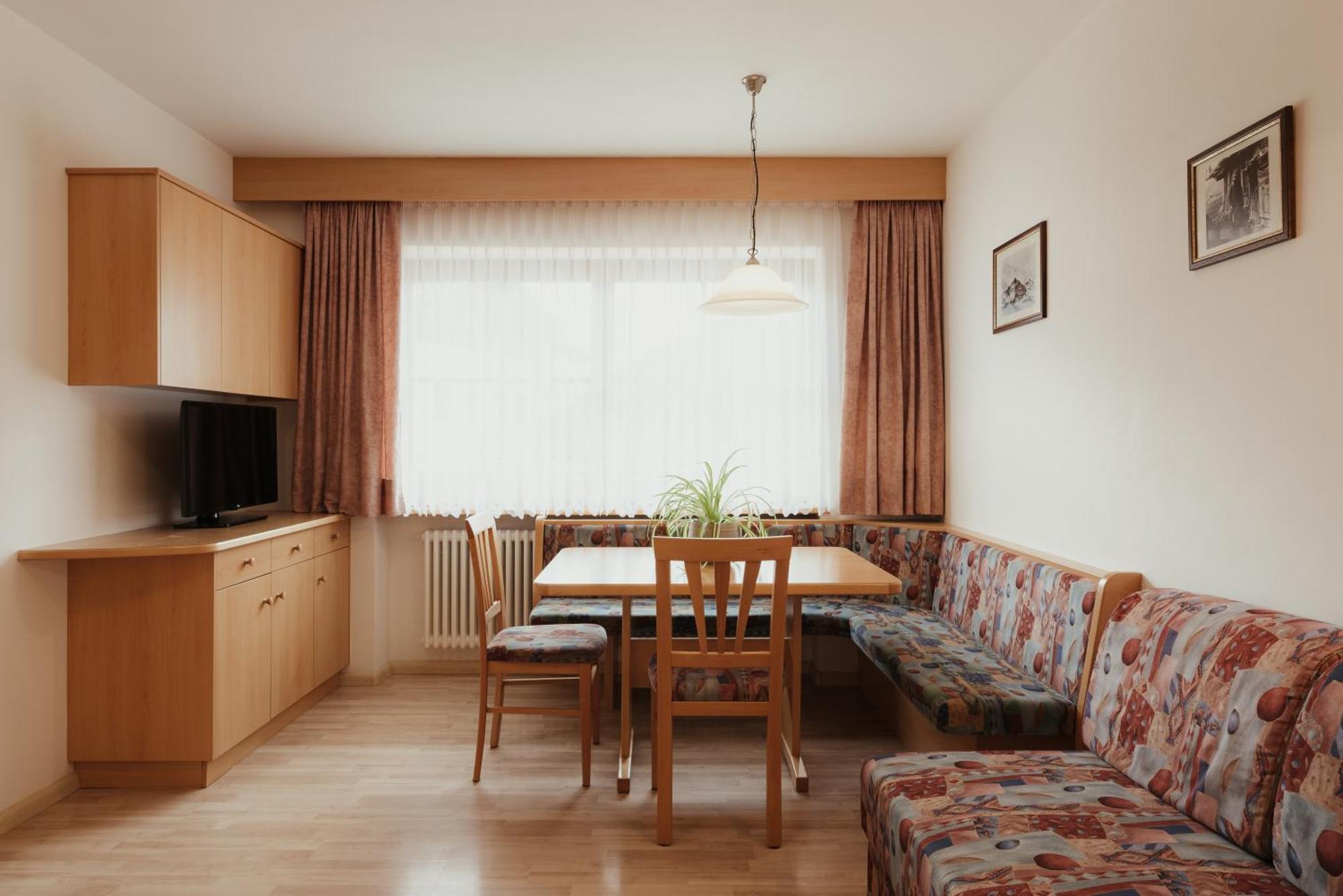Residence Costa Burjada Colfosco Eksteriør billede